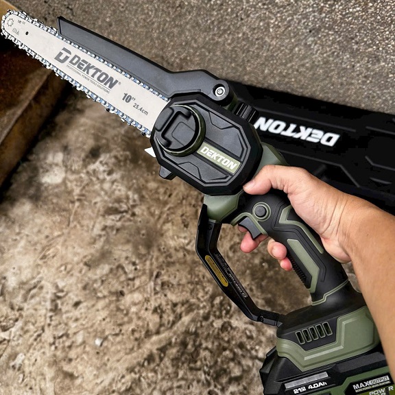 Máy cưa xich dekton M21-CX10XPRO