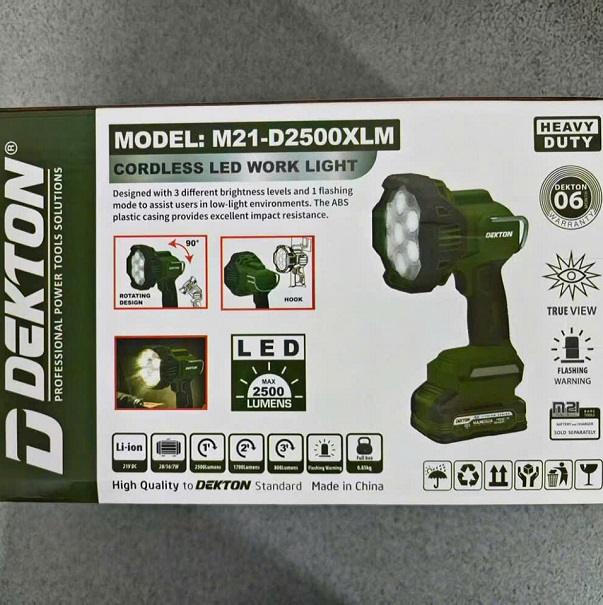 Đèn pin dekton m21-d2500xlm