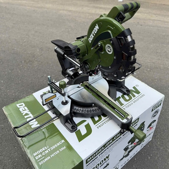 Máy cắt nhôm trượt Dekton DK-CNT305CR ( dây curoa)