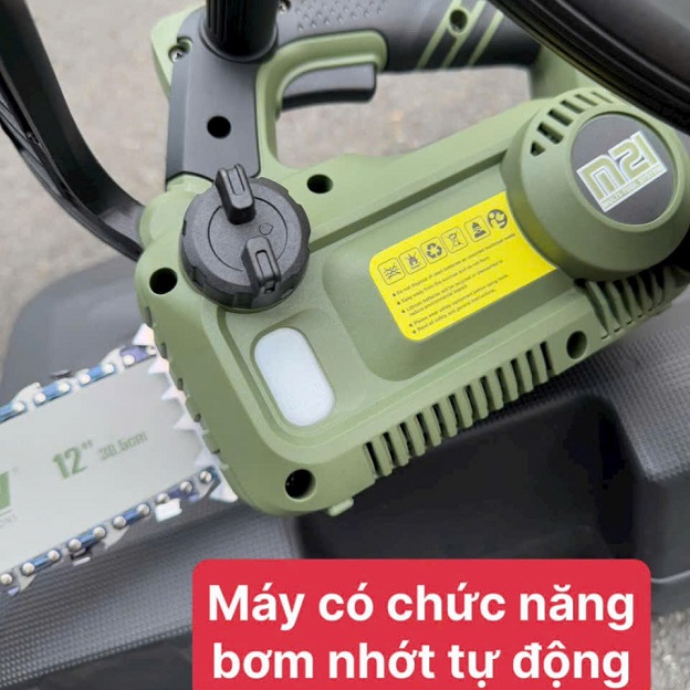 Máy cưa xích pin dekton m21-cx12xpro 2 Máy cưa xích pin dekton m21-cx12xpro