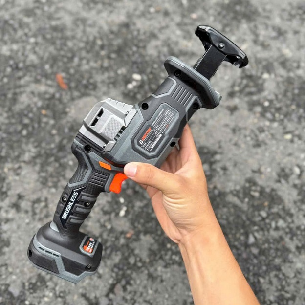 may cua kiem dekton m21 ck25plus