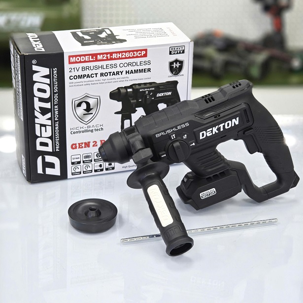 Máy khoan đục 3 chức năng pin dekton m21-2603cp màu đen 4 may khoan 3 chuc nang dekton m21 2603xcp mau den 1