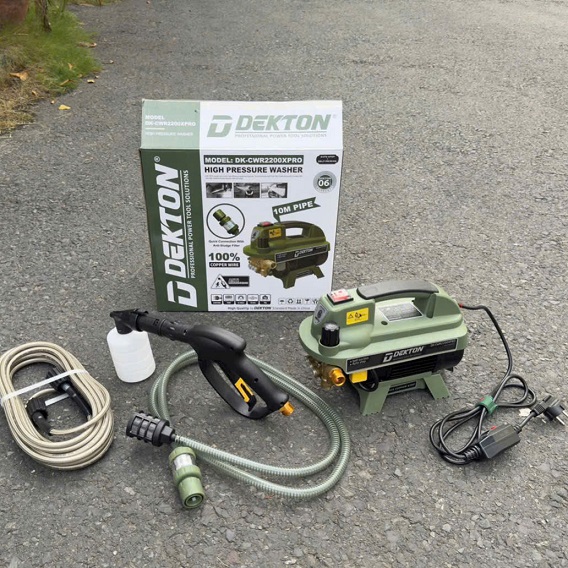 Máy rửa xe chỉnh áp 2200W DEKTON DK-CWR2200A Siêu mạnh