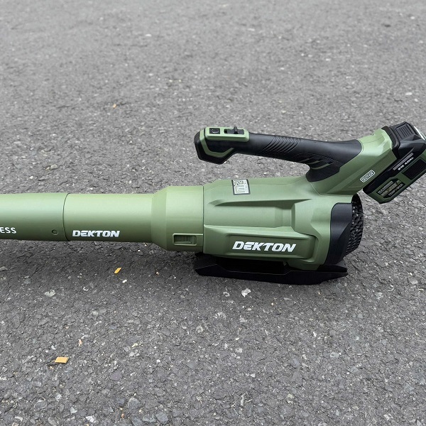 máy thổi lá dekton m21-tl01xbl-3 may thoi la dekton m21 tl01xbl 3